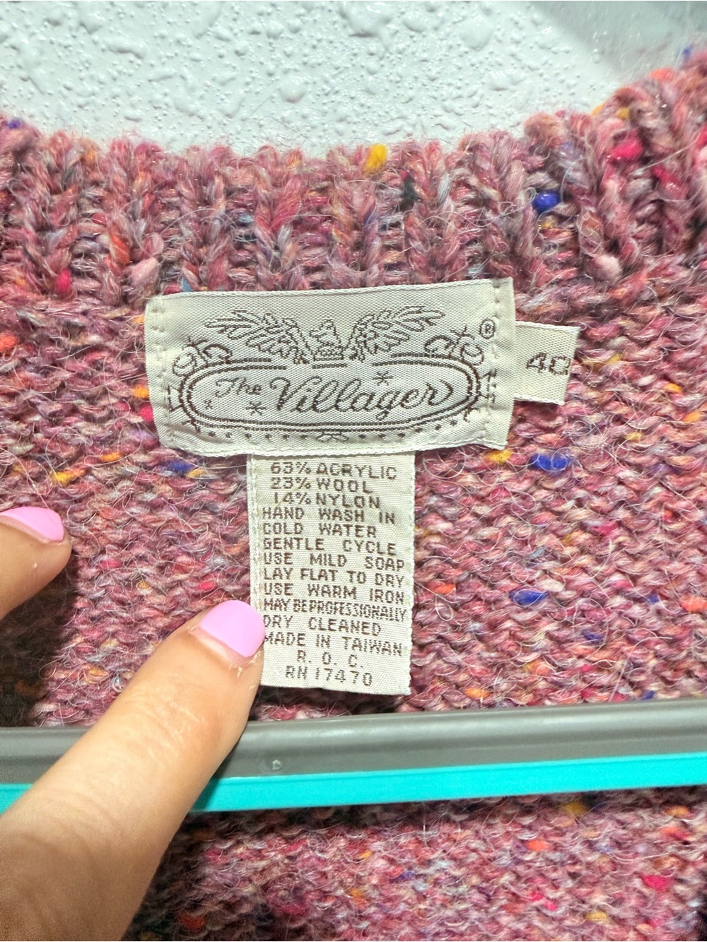 Vintage villager wool blend Plum and Burgundy Windowpane Knit Vest L - Picture 2 of 9